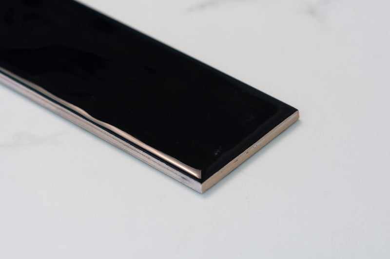 Atlantis Black Gloss 75x300