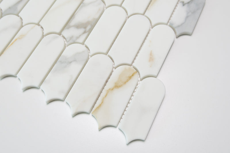 Calacatta Gold Mix Feather Mosaic