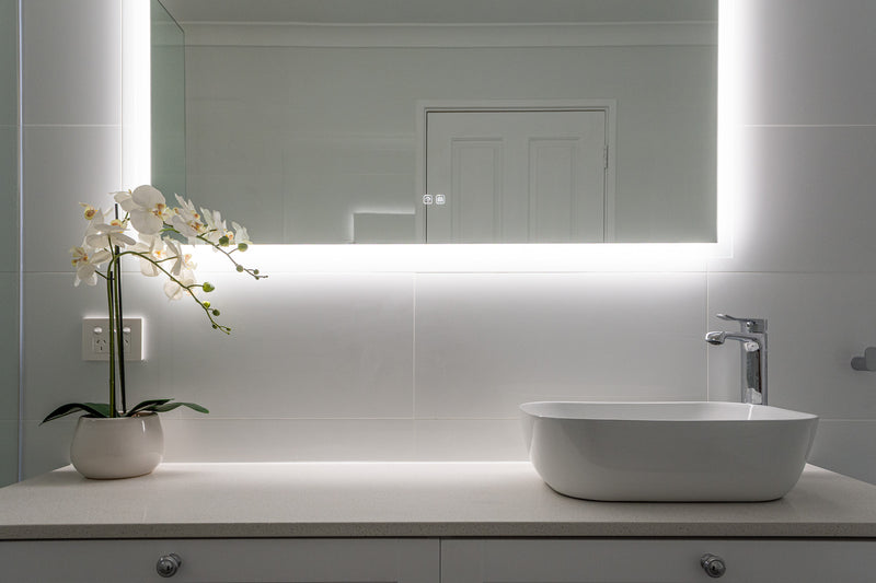 Gloss White Rectified 300x600