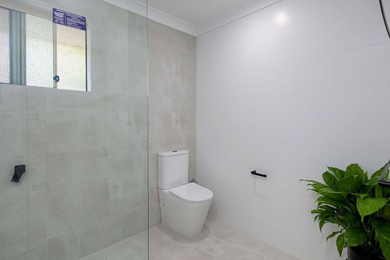 Essential White Lappato 600x600