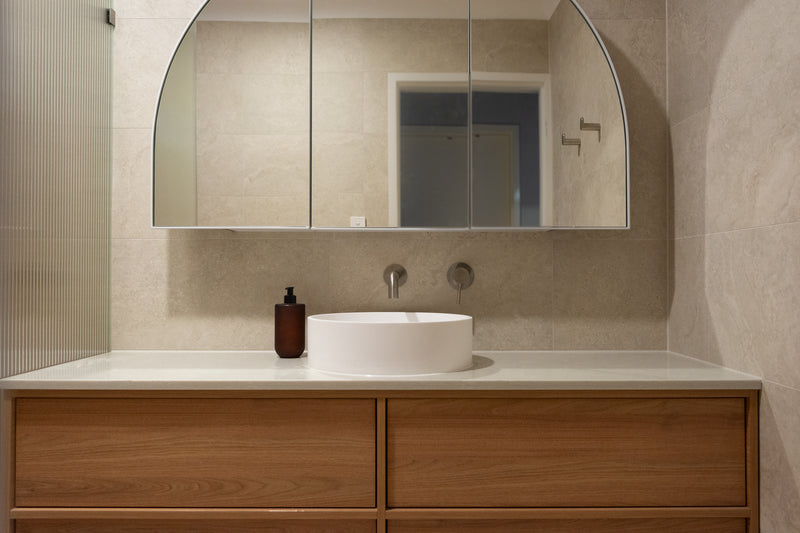 TraverPro White Matt 297x600