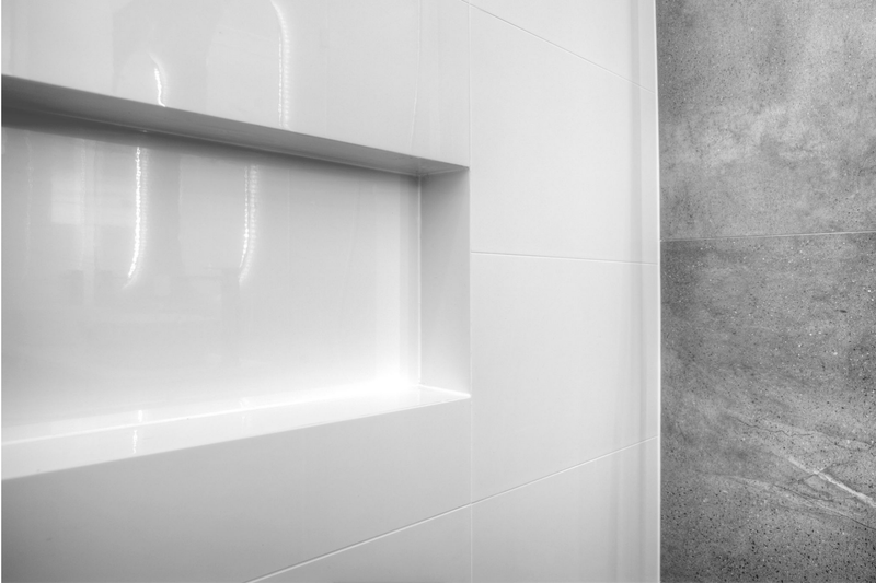 Gloss White Rectified 300x600