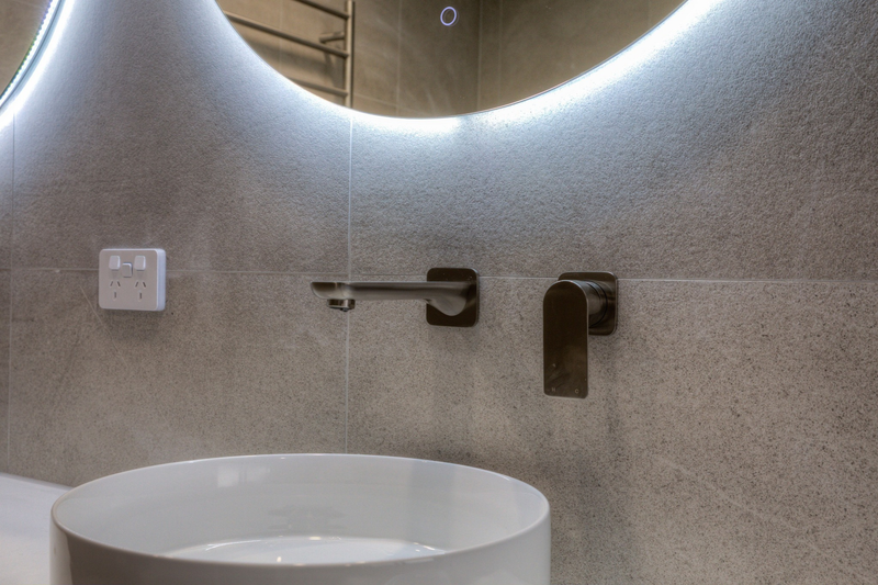 Limestone White Matt 297x600