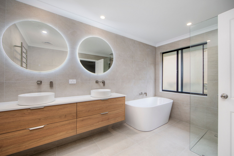 Limestone White Matt 600x600