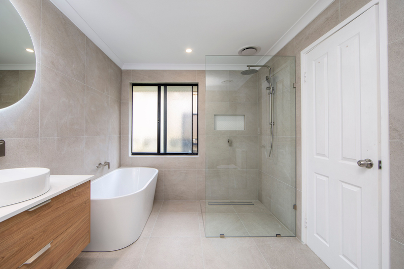 Limestone White Matt 600x600