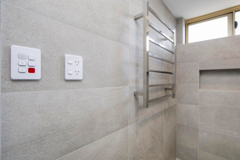 Limestone White Matt 600x600