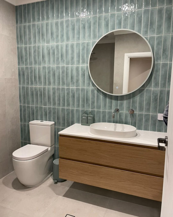 Atlantis Antique Verde Gloss 75x300