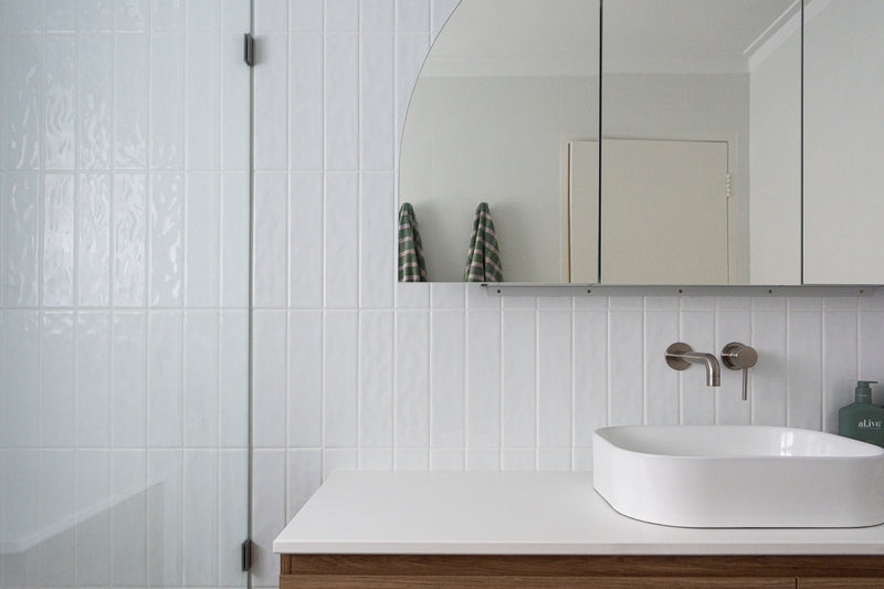 Atlantis White Gloss 75x300