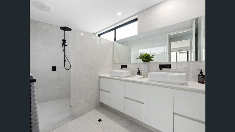 Carrara Bianco Polished 600x600
